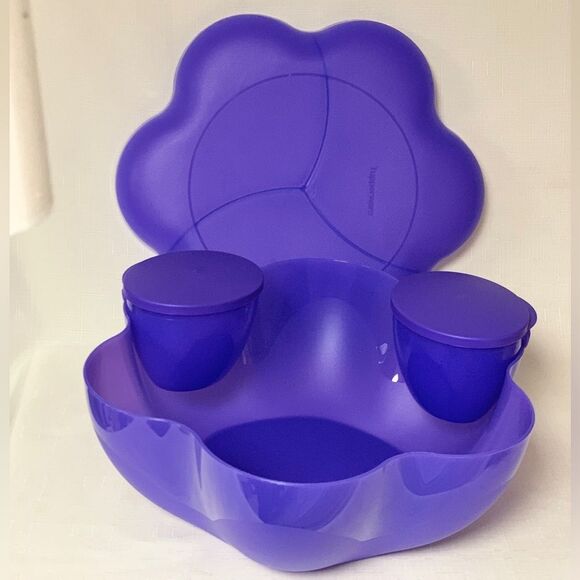 Tupperware Chip N' Dip Serving Bowl & Tray - Ice Blue Set Entertaining Football - Picture 1 of 12